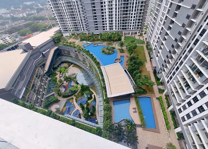 United Point Residence 6 Pax Near Mont Kiara Desa Park Kepong