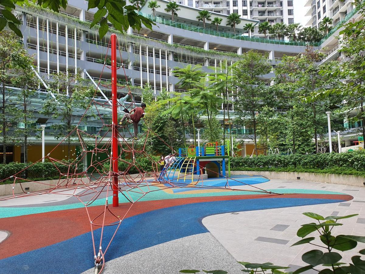 United Point 6 Pax Near Mont Kiara Desa Park Kepong Apartment *
