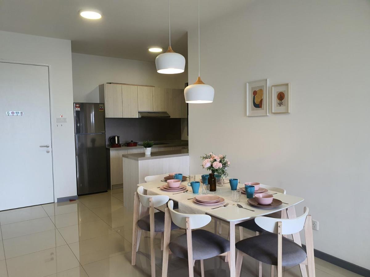 United Point 6 Pax Near Mont Kiara Desa Park Kepong Apartment *