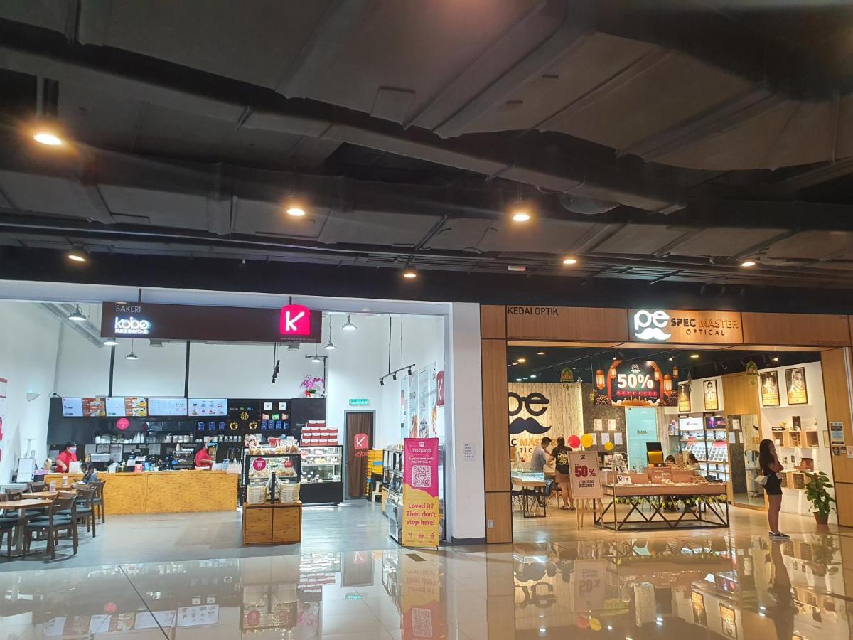 United Point 6 Pax Near Mont Kiara Desa Park Kepong Apartment